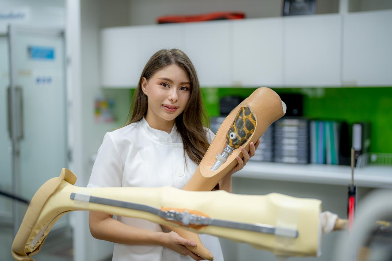 2025-12-04 16.33.55.jpg